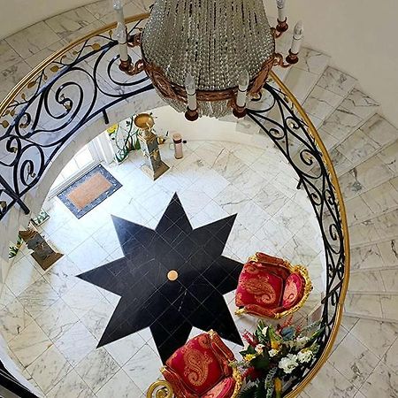Ocean West Boutique Hotel Нассау Экстерьер фото