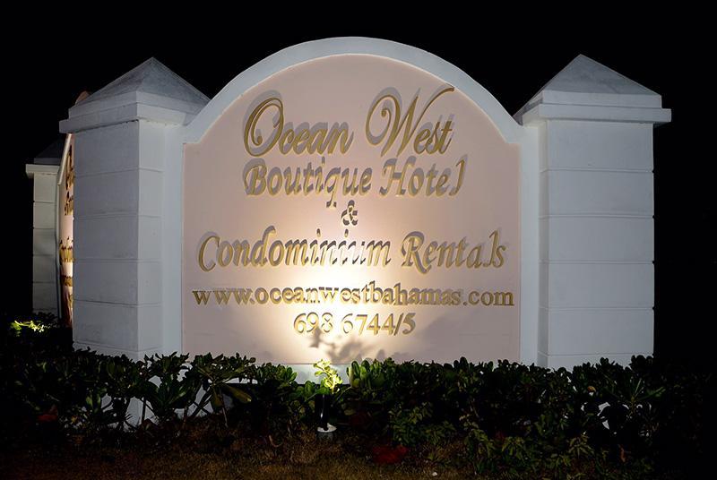 Ocean West Boutique Hotel Нассау Экстерьер фото